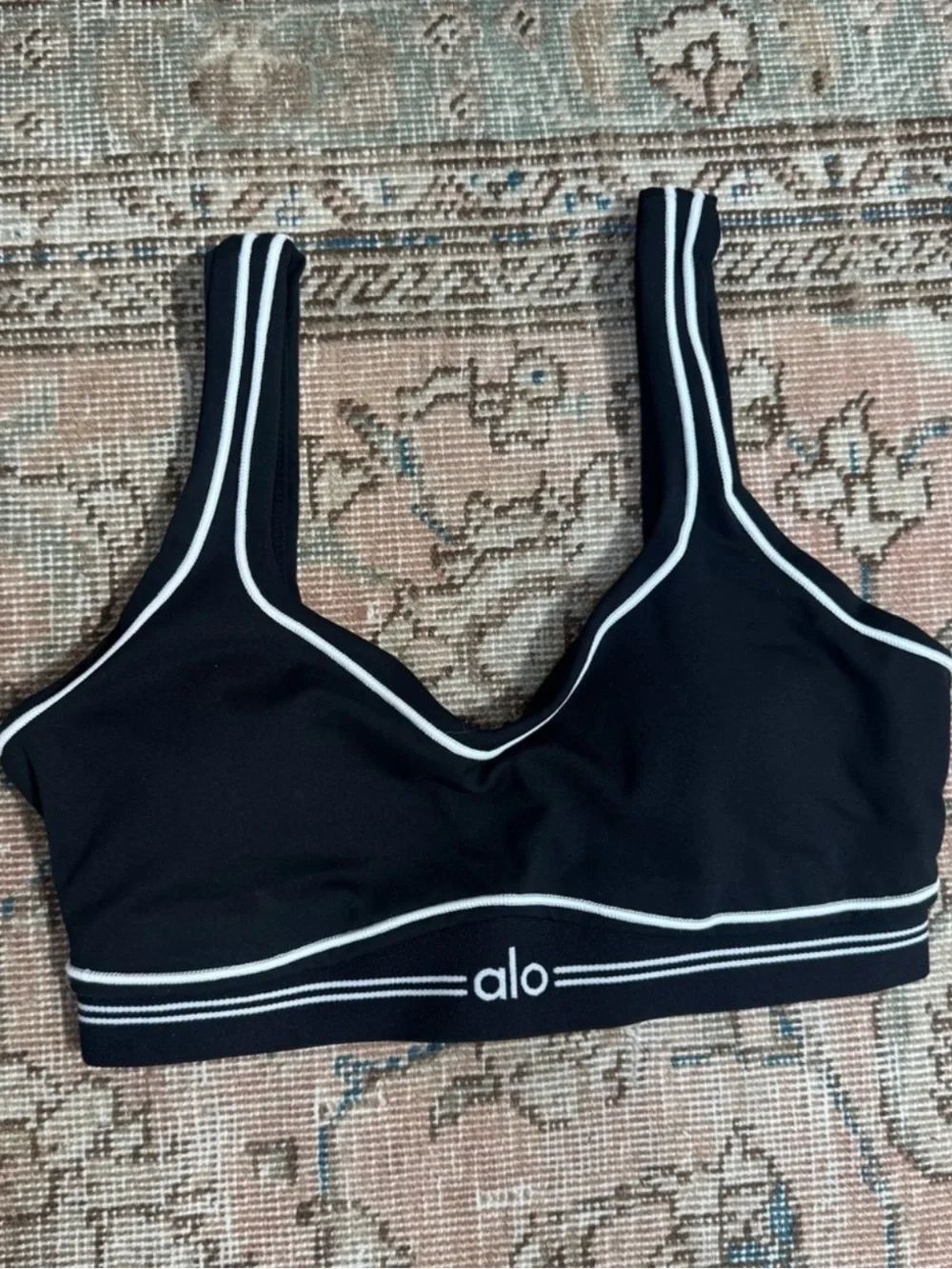 ALO Yoga Black Set with White Piping — Sports Bra & Leggings